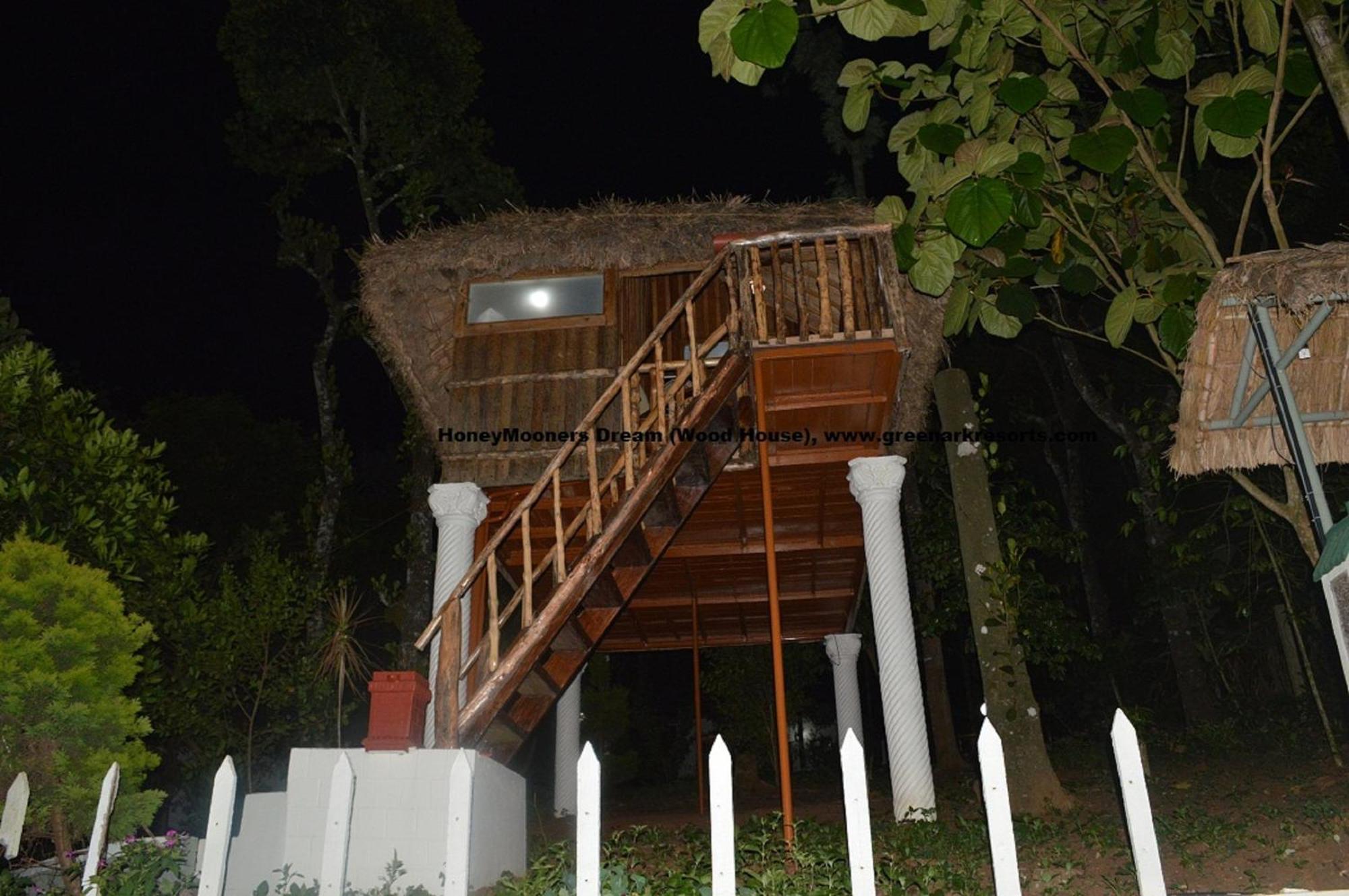 Green Ark Resorts Thekkady Bilik gambar